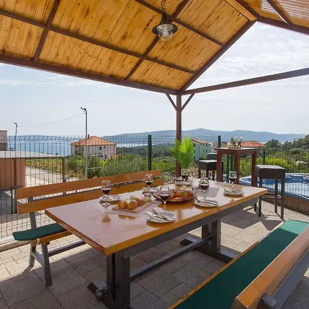 Honey Villa *