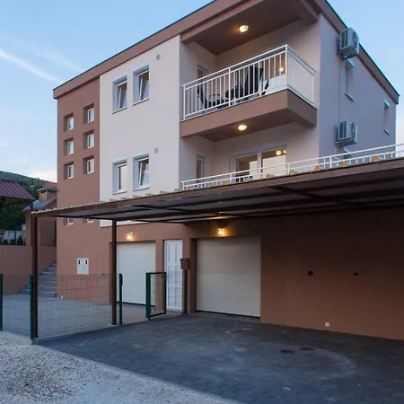 Honey Villa Seget Vranjica
