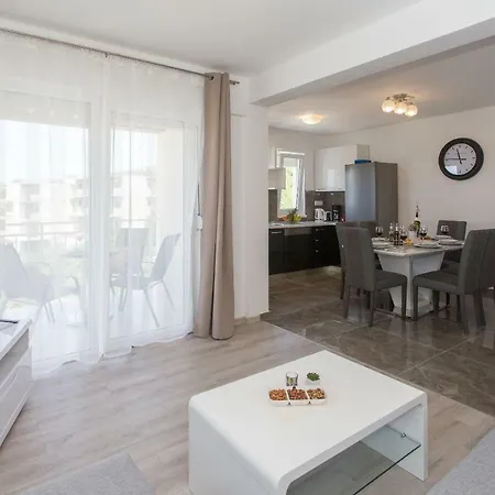 Vila Honey Seget Vranjica