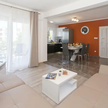 Vila Honey Seget Vranjica